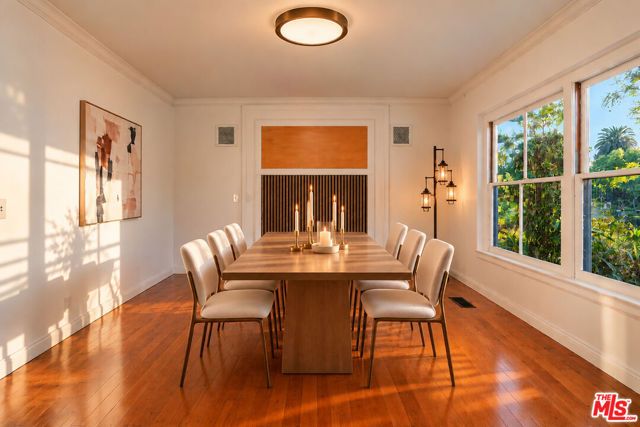 900 Gainsborough Drive, Pasadena, CA 91107