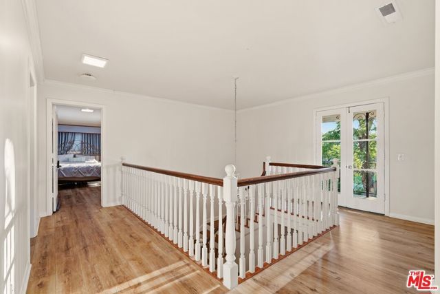 900 Gainsborough Drive, Pasadena, CA 91107