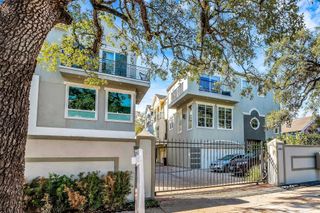 3011 Houston Avenue B, Houston, TX 77009