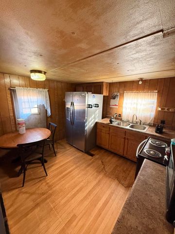 457 R D Floyd Rd, Eubank, KY 42567