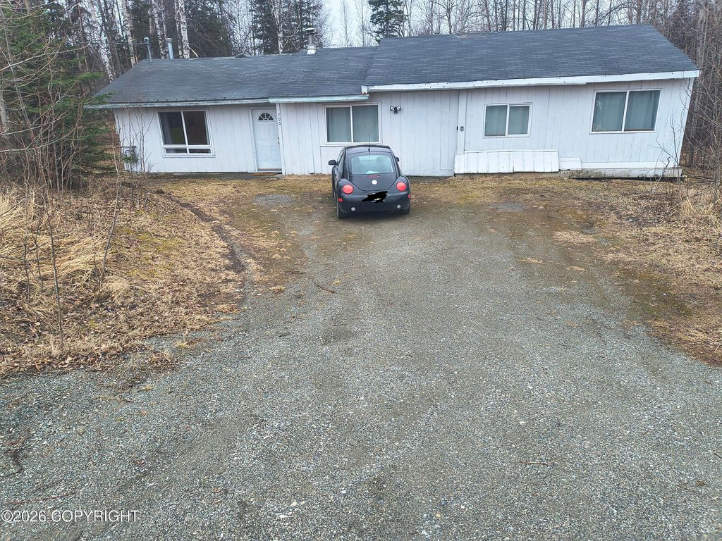 700 S Rainbow Street, Wasilla, AK 99623