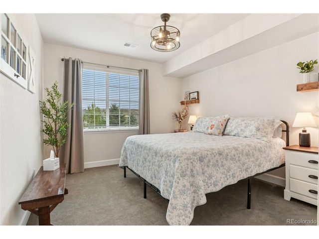 5874 Echo Hollow St, Castle Rock, CO 80104