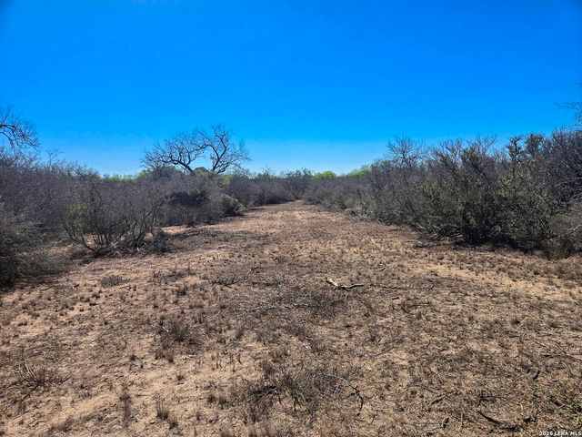 9239 CR 123, Pawnee, TX 78145