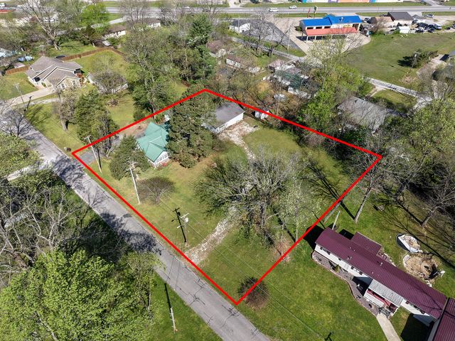 143 W Russell Avenue, Billings, MO 65610