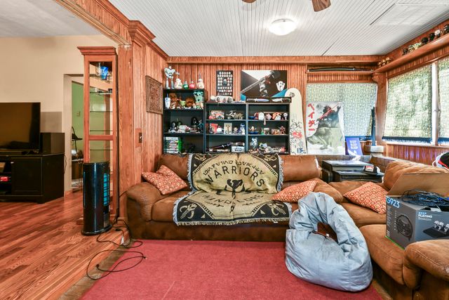 143 W Russell Avenue, Billings, MO 65610