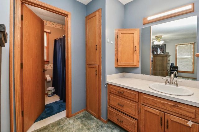 143 W Russell Avenue, Billings, MO 65610