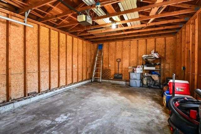 143 W Russell Avenue, Billings, MO 65610