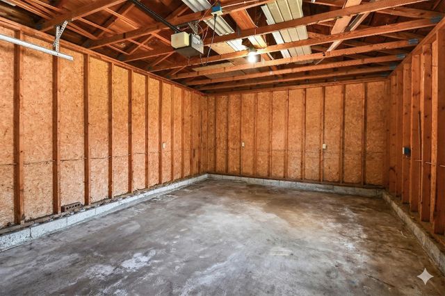 143 W Russell Avenue, Billings, MO 65610