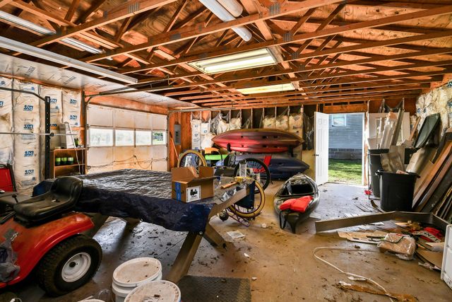 143 W Russell Avenue, Billings, MO 65610