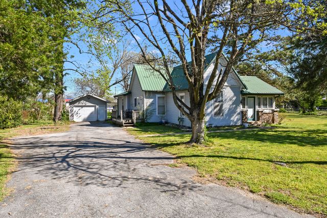 143 W Russell Avenue, Billings, MO 65610