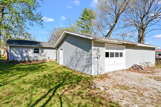 143 W Russell Avenue, Billings, MO 65610