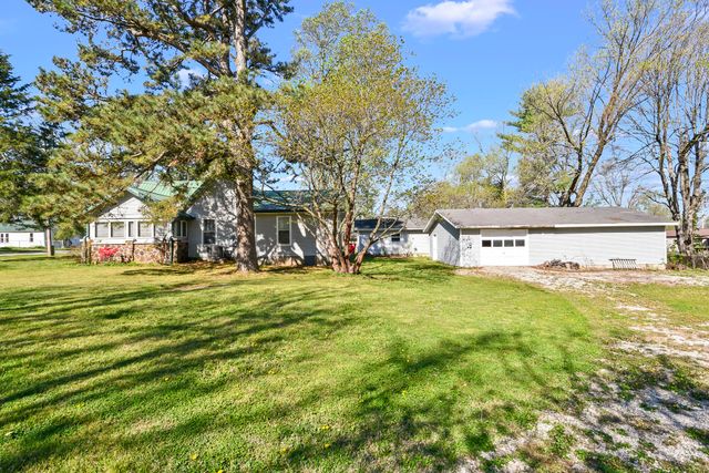 143 W Russell Avenue, Billings, MO 65610