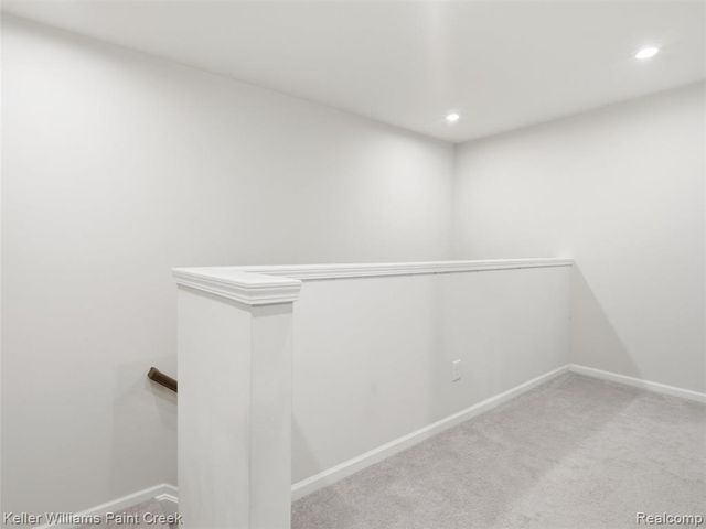 4782 Broomfield Way, Lake Orion, MI 48359