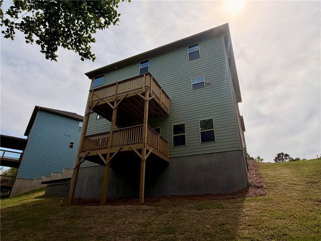 484 Magnolia Grove Place, Cornelia, GA 30531