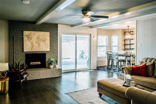 2912 Conejos Drive, Fort Worth, TX 76116