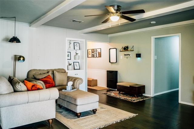 2912 Conejos Drive, Fort Worth, TX 76116