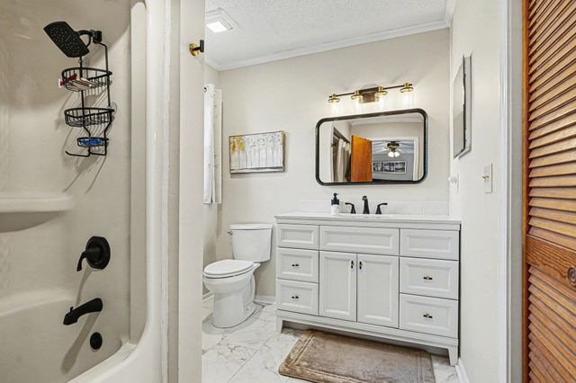 2004 S Ocean Blvd., North Myrtle Beach, SC 29582