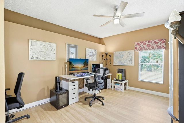 2424 Stone Cross Circle, Orlando, FL 32828