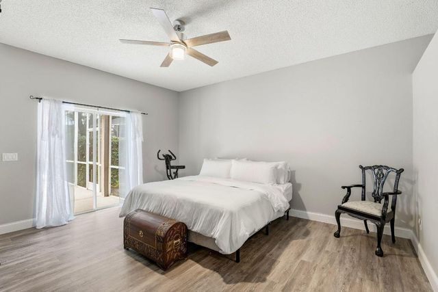 2424 Stone Cross Circle, Orlando, FL 32828