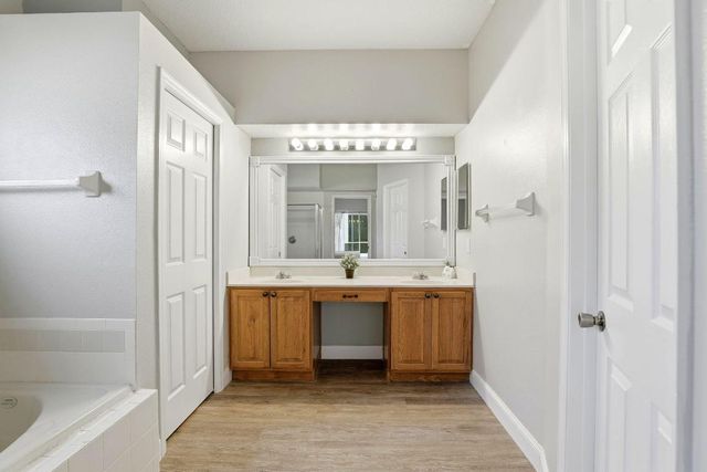 2424 Stone Cross Circle, Orlando, FL 32828