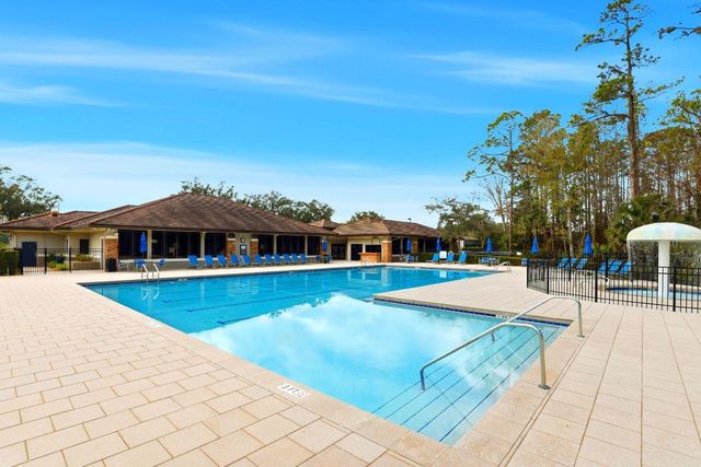 2424 Stone Cross Circle, Orlando, FL 32828