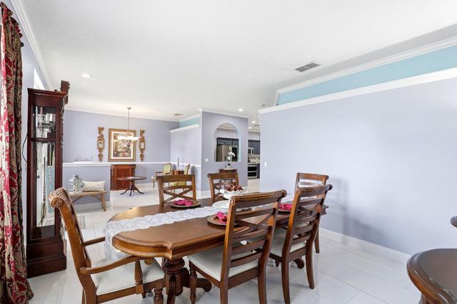 2424 Stone Cross Circle, Orlando, FL 32828