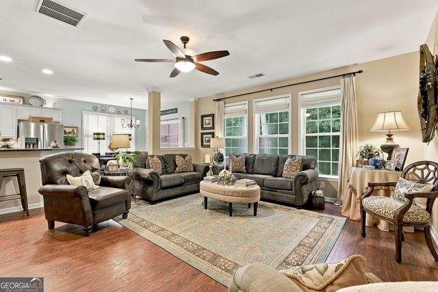 142 Highwoods Parkway, Newnan, GA 30265