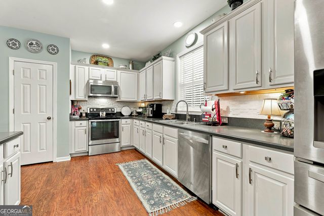 142 Highwoods Parkway, Newnan, GA 30265