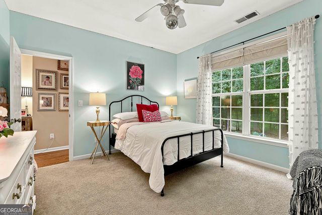 142 Highwoods Parkway, Newnan, GA 30265