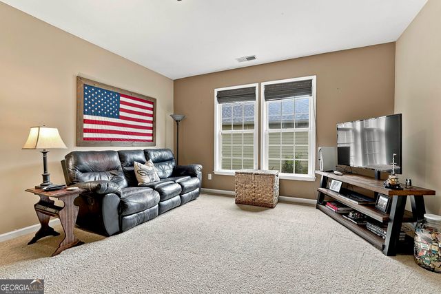 142 Highwoods Parkway, Newnan, GA 30265
