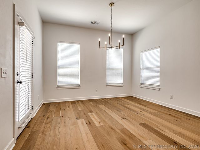 16204 S 89th East Avenue, Bixby, OK 74008