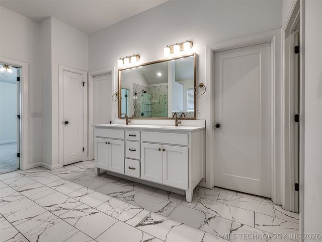 16204 S 89th East Avenue, Bixby, OK 74008