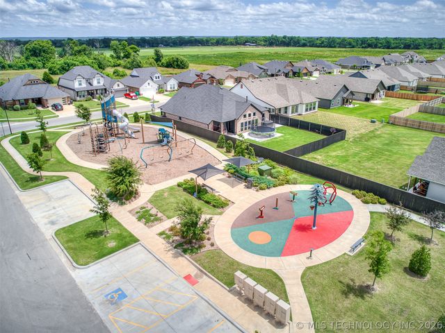 16204 S 89th East Avenue, Bixby, OK 74008