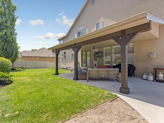 11491 S MACH SCHNELL DR, Sandy, UT 84094