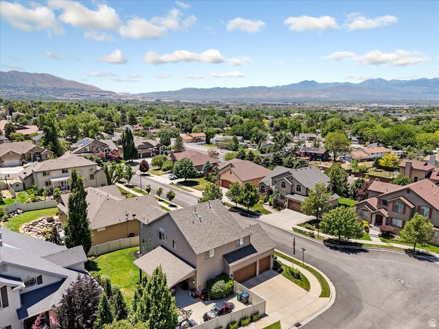 11491 S MACH SCHNELL DR, Sandy, UT 84094