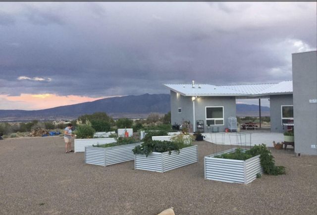 5225 Chopin Road NE, Rio Rancho, NM 87144