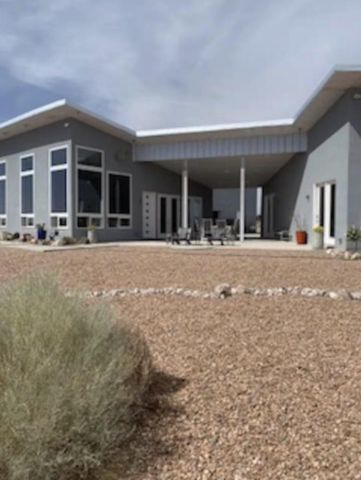 5225 Chopin Road NE, Rio Rancho, NM 87144