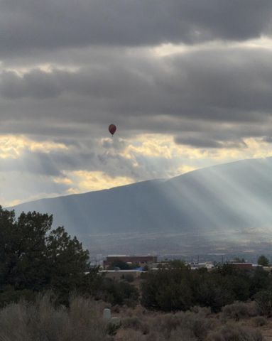 5225 Chopin Road NE, Rio Rancho, NM 87144