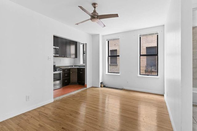 571 Academy St Apt 3B, New York City, NY 10034