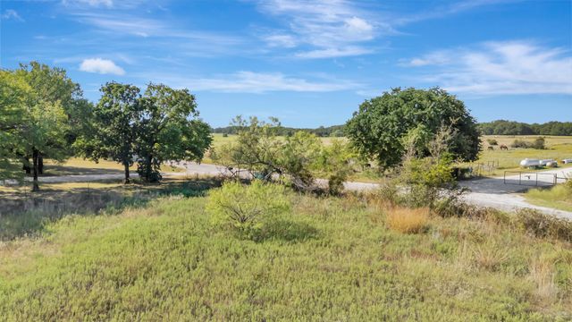 103 County Road 1659, Chico, TX 76431