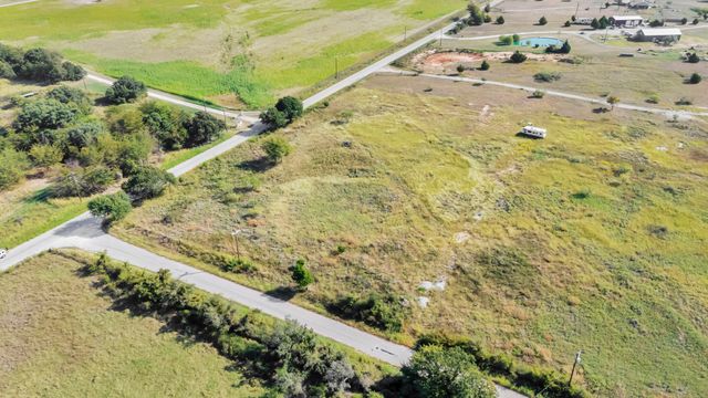 103 County Road 1659, Chico, TX 76431