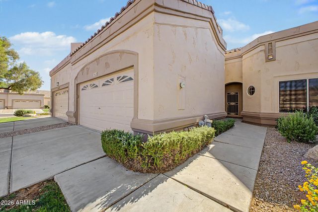 19420 N 83RD Drive, Peoria, AZ 85382