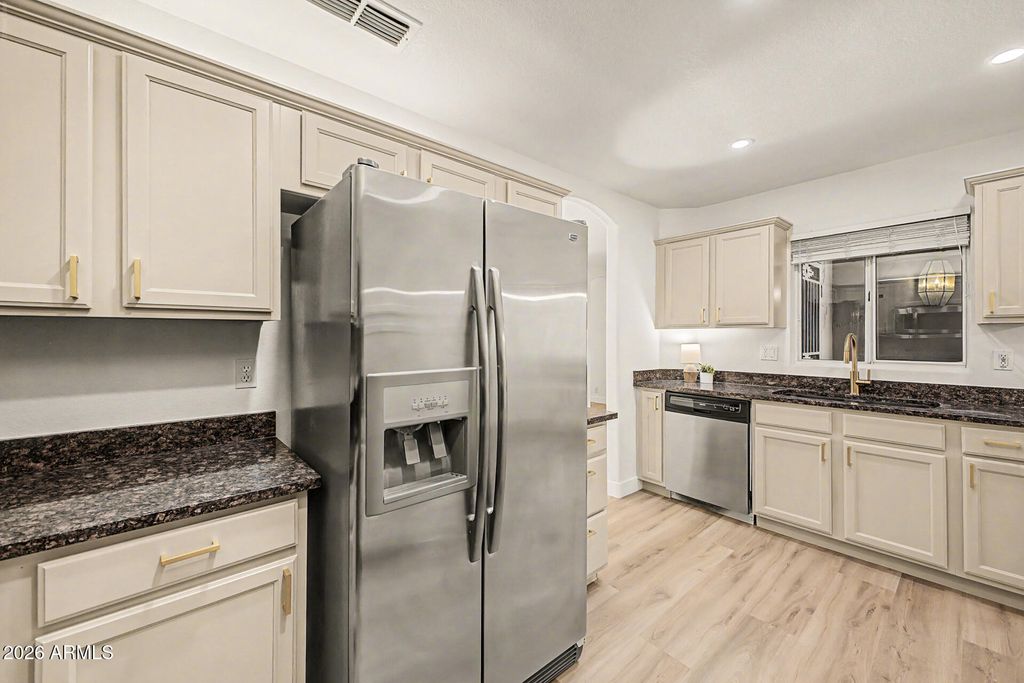 19420 N 83RD Drive, Peoria, AZ 85382 — photo 5