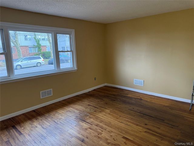 148-42 231St Street 1, Springfield Gardens, NY 11413