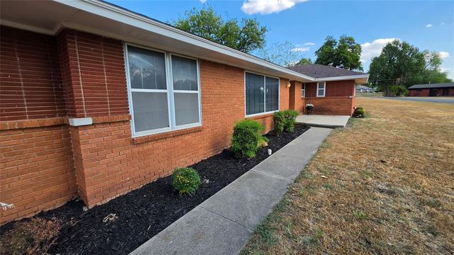 2800 N Dornick Drive, Forest Park, OK 73121