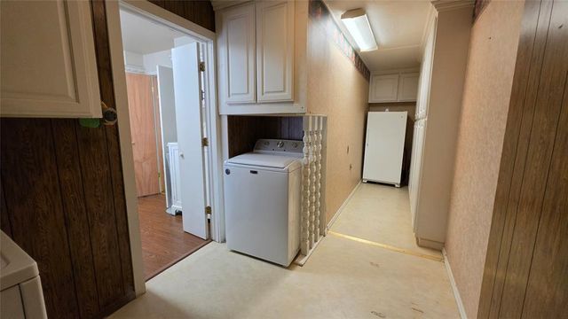 2800 N Dornick Drive, Forest Park, OK 73121