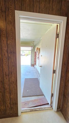 2800 N Dornick Drive, Forest Park, OK 73121