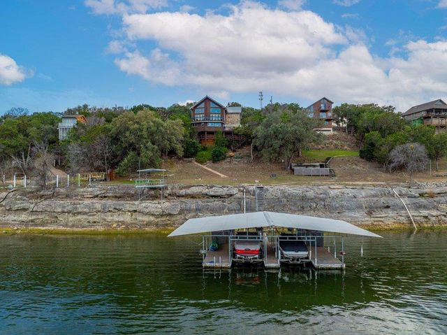 21008 W Lakeshore DR, Spicewood, TX 78669