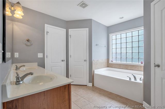 4344 Redspire Lane, Fayetteville, NC 28306