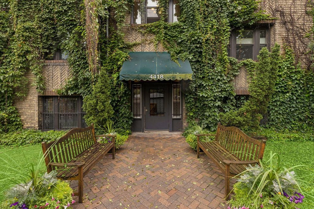 4418 W Lake Harriet Parkway 205, Minneapolis, MN 55410 — photo 4